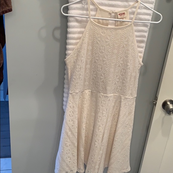 Ivory dress size large worn once! - Picture 1 of 3